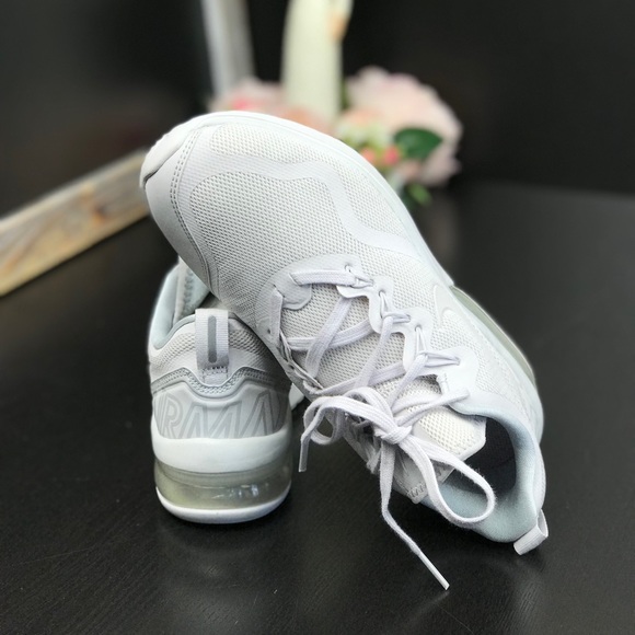 NWT Nike Air Max Fury White/ Pure Platinum WMNS - Picture 7 of 8